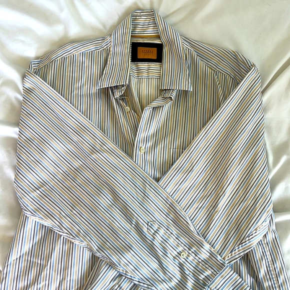 Add to bundle, I’ll send DISCOUNT! 
Robert Talbott CarmelShirt Size M - Picture 1 of 9